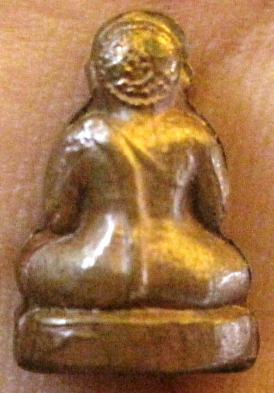 พระปิดตา เนื้อโลหะ