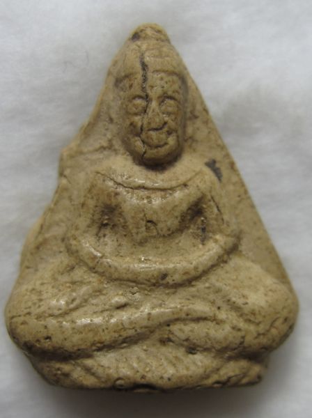 หลวงพ่อลี เนื้อแบบนี้มีไหมครับ