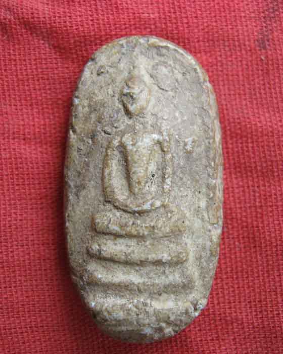 พระอะไรก็ไม่รู้ครับ ใครรู้ช่วยบอกด้วยครับ