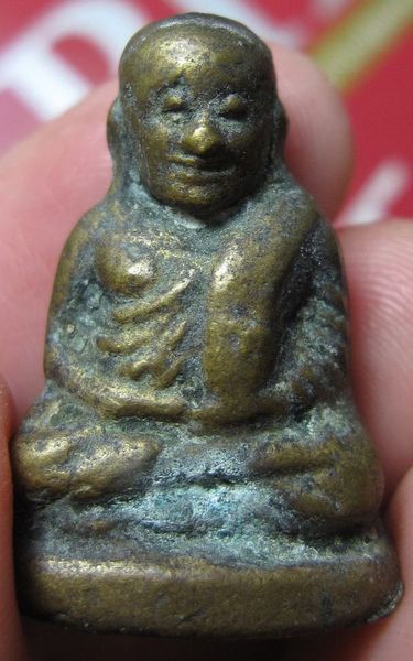 รูปหล่อหลวงพ่อเงิน 