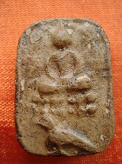 หลวงพ่อปานหรือป่าวครับ