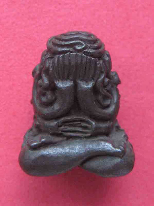 >>>ได้ปิดตายันต์ยุ่งมาองค์..หาที่มาไม่ดได้ซะที<<<