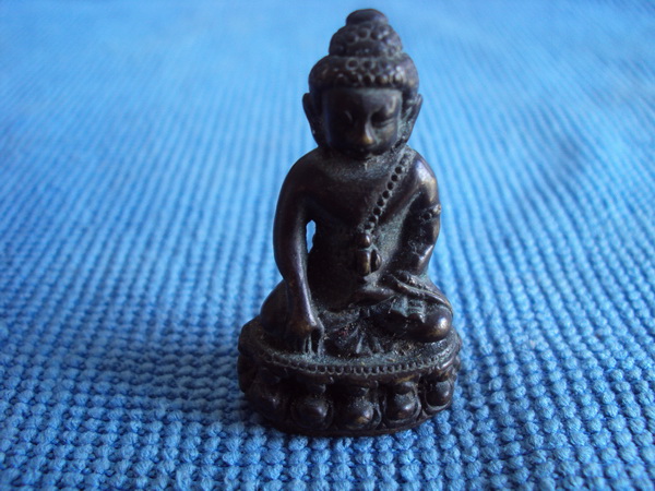 พระกริ่งครับ