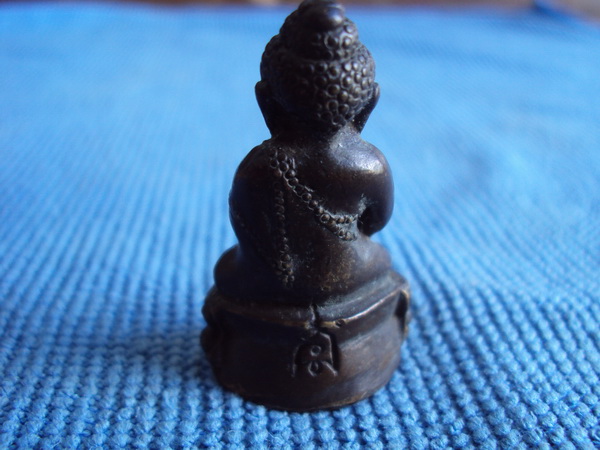 พระกริ่งครับ