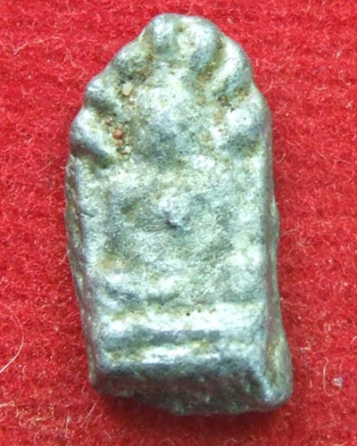 พี่ๆช่วยดูเนื้อชินเงินผิวปรอทองค์นี้หน่อยครับผม 