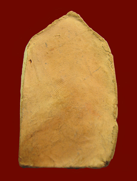 พระซุ้ม เนื้อดิน สีหม้อใหม่ครับ