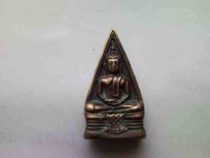 ช่วยดูให้หน่อยหลวงพ่อโสธร