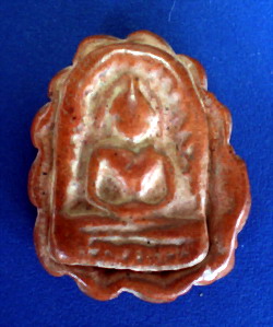 ช่วยดูให้หน่อยครับ