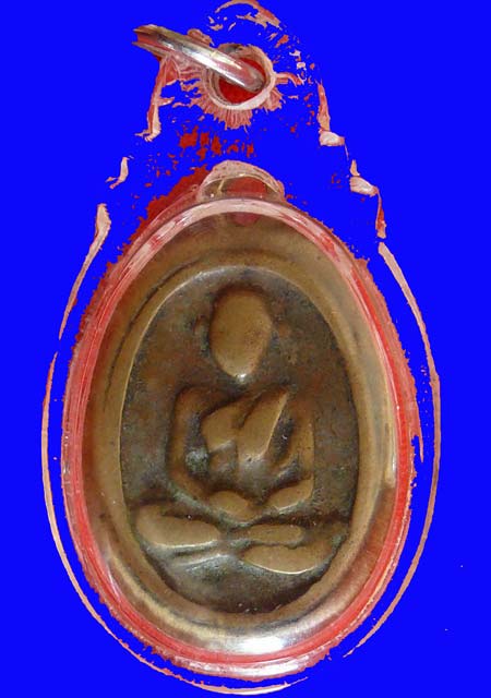 หลวงพ่ออะไรครับ ใครรู้ช่วยตอบทีร