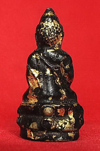 พระกริ่ง ลงรักเก่าๆ