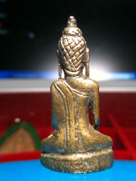 ใช่พระยอดธงป่าวครับ