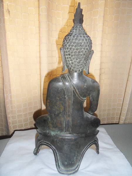 ---พระบูชา    พระกำแพงสามขา -------