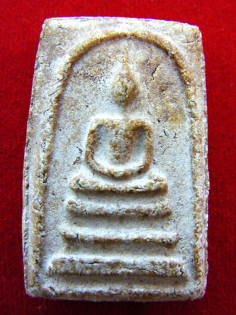 พระสมเด็จ  เนื้อสวยอีกองค์ครับ รบกวนด้วยคับ