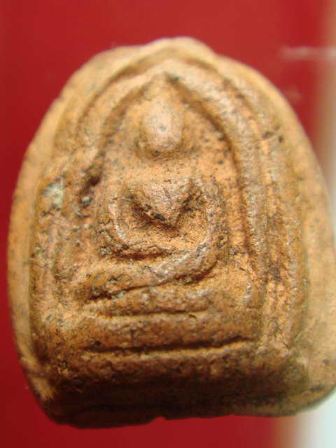 ขอรบกวนท่านสมาชิคสักหน่อยเถอะครับ..องค์นี้ที่ไหนครับ??