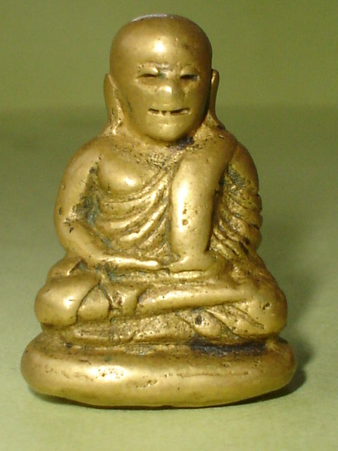 รูปหล่อหลวงพ่อเงิน บางคลาน พิจิตร