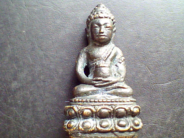 พระกริ่งครับ