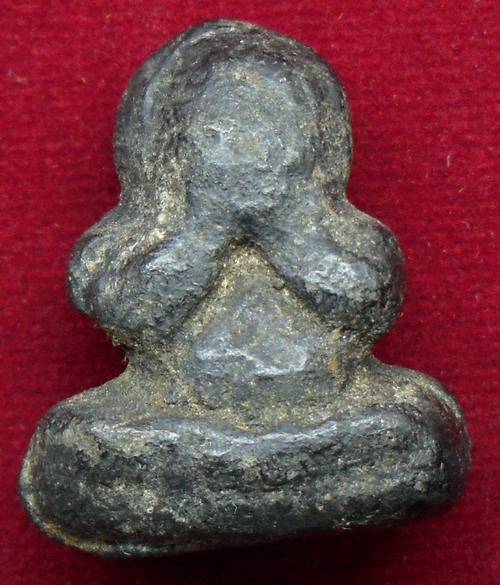 ปิดตาสองหน้าไม่ทราบที่คับ