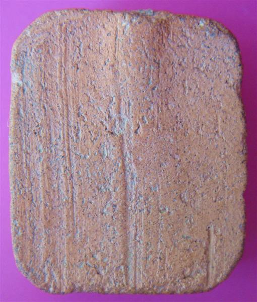 หลวงพ่อปาน พิมพ์ครุฑผีเสื้อ