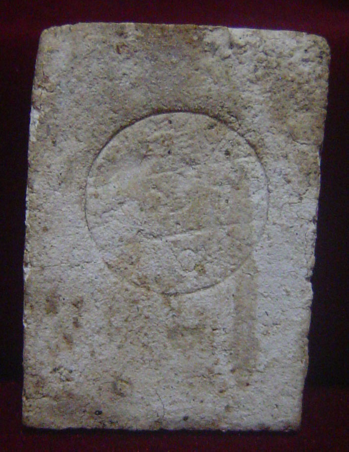 พระสมเด็จพิมพ์แปลกๆเนื้อจัดๆครับพี่น้อง