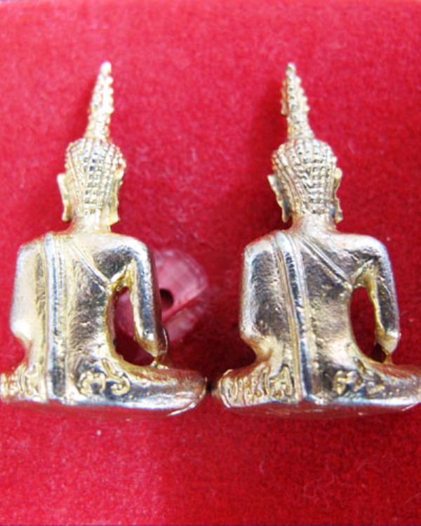 [Auto] มรดก - หลวงพ่อพระใสพิมพ์กลางปี2536 2 องค์