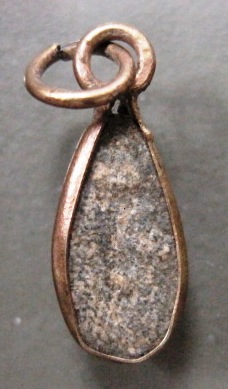 พระเนื้อชิน เล็ก