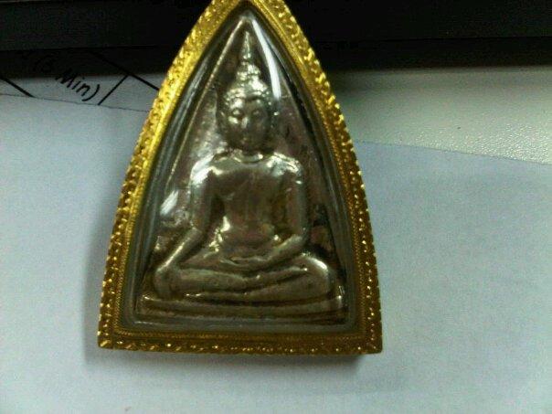 รบกวนพี่ๆผู้รู้ครับ 