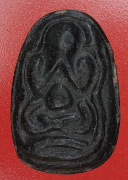 พระปิดตาสองหน้าครับ