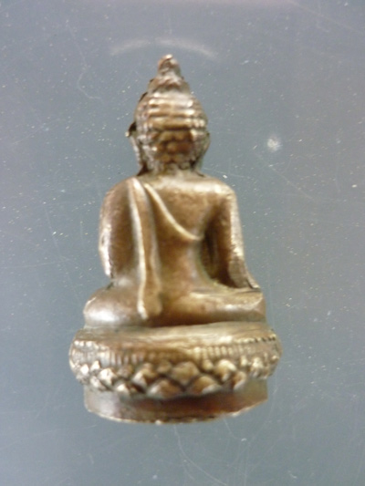 ...*** พระชัยวัฒน์ไม่ทราบที่ครับ ขอข้อมูลผู้รู้ช่วยชี้แนะให้ด้วยครับ ***...