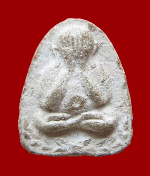 พระปิดตา เนื้อผง หลังยันต์