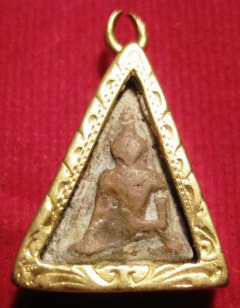 พระเหลี่ยมทอง!!!!