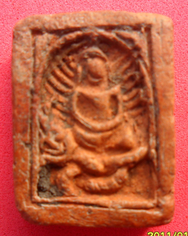 ช่วยดูพระหลวงพ่อโบ้ยไห้ด้วยครับ