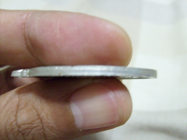 รบกวนช่วยดูให้หน่อยครับ