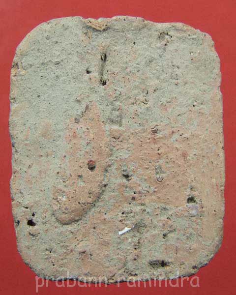 หลวงพ่อปานขี่ไก่ องค์นี้ดีไม๊ครับ++