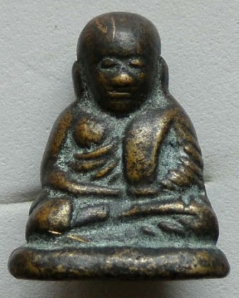 หลวงพ่อเงิน รุ่นปืนแตก  2 แท้หรือเปล่าครับ