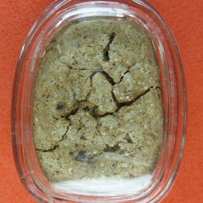 พระปิดตาผงพุทธคุณไม่รู้ที่ครับ