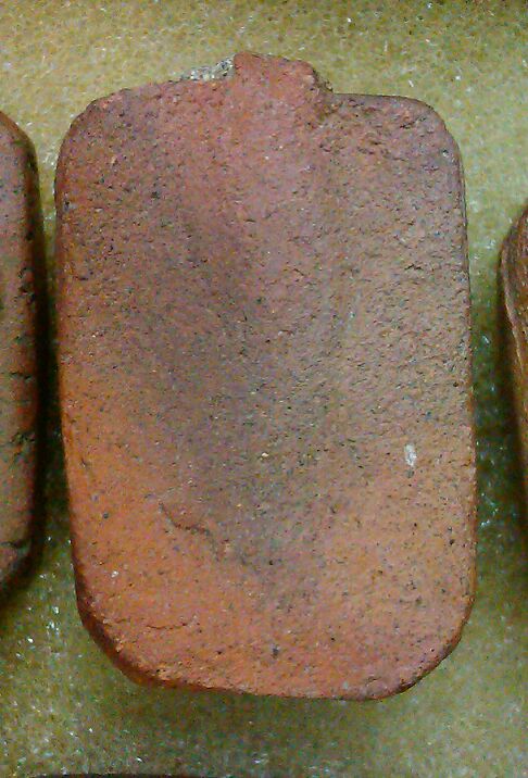 หลวงพ่อปาน ทรงนกฐาน3ชั้น(ฐานเขียง) รบกวนพี่ๆด้วยนะครับ เพิ่งได้มาใหม่ครับ