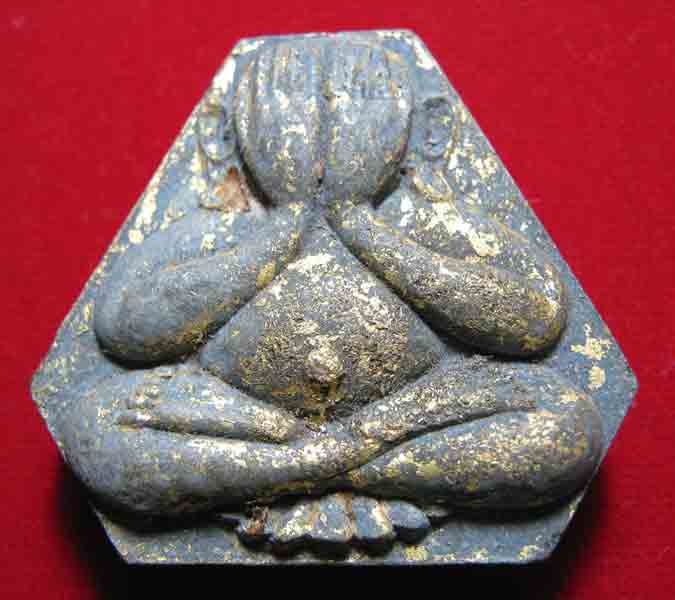 พ ร ะ ปิ ด ต า... 6 ... เหลี่ยม มีท่านใดทราบบ้างครับ 