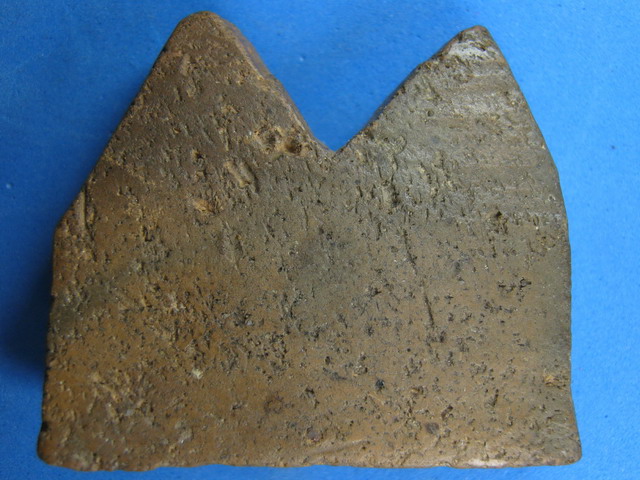 พระขุนแผนหลวงพ่อโหน่งหรือเปล่าครับ