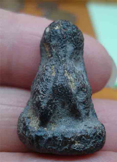 หลวงปู่ยิ้ม แท้ไหมครับถ่ายรูปมาเพิ่มเติมครับ