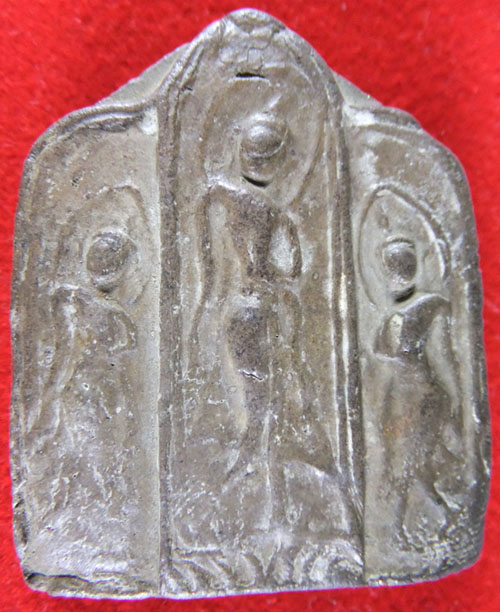 รบกวนกูรูครับ ไม่ทราบเรียกว่าพระอะไร