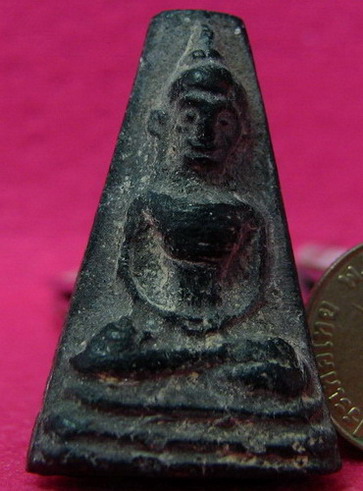 รุ่นเดียวกับกระทู้ 3062หรือเปล่าครับ