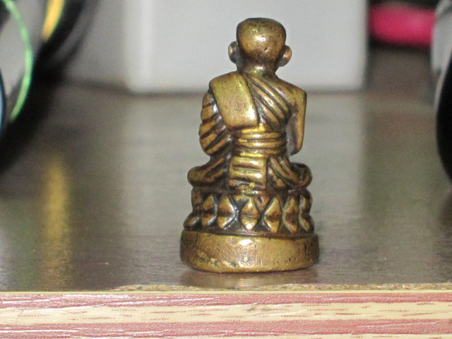 ช่วยดูหน่อยครับ