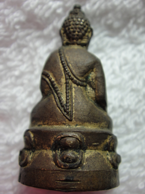 พระกริ่งที่ไหนครับ แท้หรือเปล่าครับ