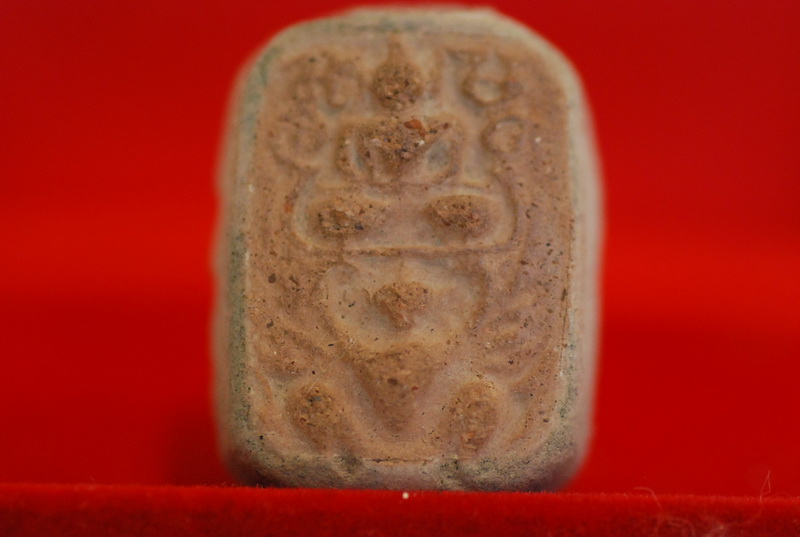 หลวงพ่อปานทรงครุฑใหญ่ องค์นี้ดีหรือเปล่าครับ ขอคำแนะนำ สมบัติของพ่อครับ เห็นมาเกือบ 20 ปีแล้ว