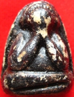 รบกวนช่วยดูให้หน่อยครับ