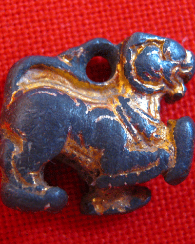 สิงห์ที่ใหนครับ หลวงพ่ออะใรสร้างครับ ค่านิยมประมาณเท่าใหร่ครับ