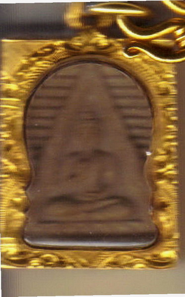 รบกวนสอบถามผู้รู้  พระเครื่องสององค์ นี้ เป็นพระอะไร รุ่นไหน ครับ ถ้ามีประวัติคร่าวๆจะดีมาก 