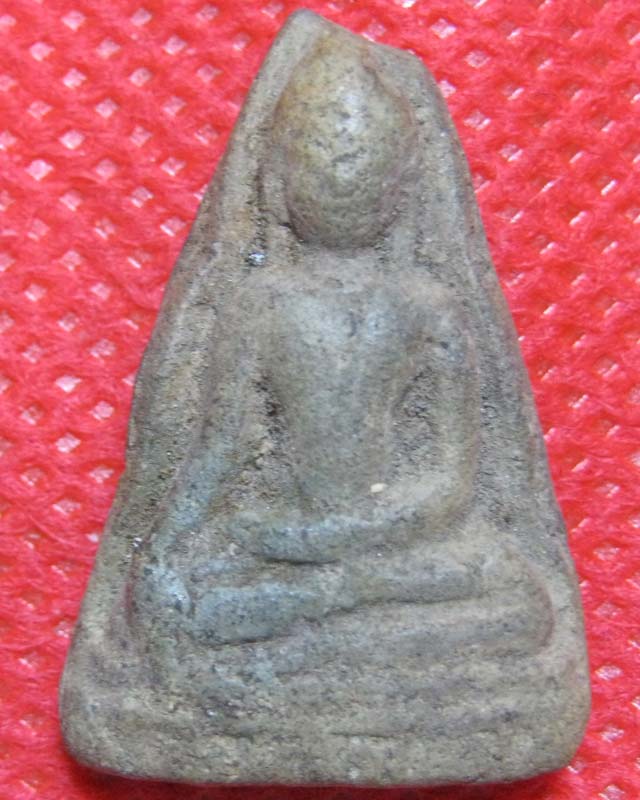 พระท่ามะปรางค์หรือเปล่าครับ