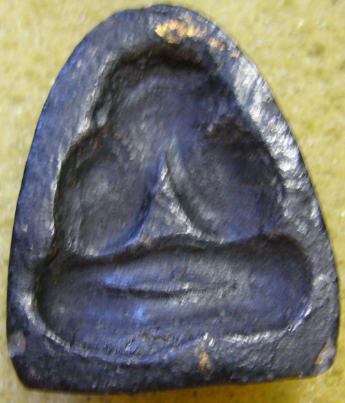 สอบถามพระปิดตาครับ ท่านใดทราบว่าวัดไหน แท้หรือเก๊ครับ ขอบพระคุณมากครับ