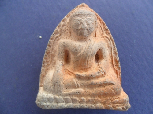 พระกรุหลวงพ่อโต